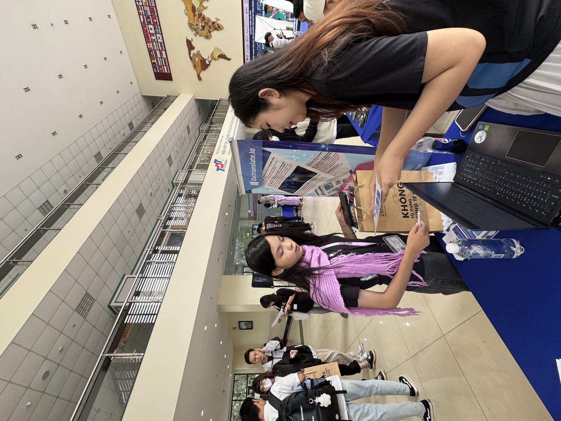 Các Công Cụ Dịch Tài Liệu Tiếng Nhật sang Tiếng Hàn Tốt Nhất Năm 2024